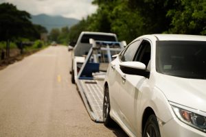 Read more about the article When Do You Need Long Distance Towing?