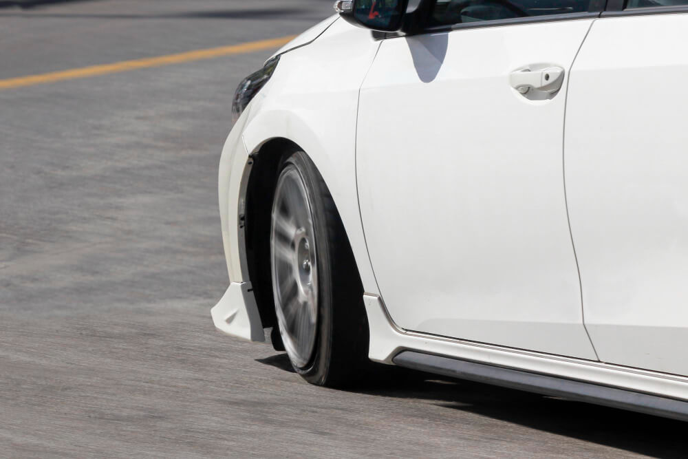 You are currently viewing Low Profile Tire Damage: Why Sports Cars Get More Flats