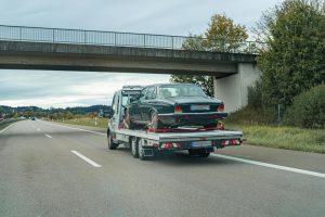 Read more about the article Lowered Car Towing: Why Ground Clearance Issues Require Flatbed Transport