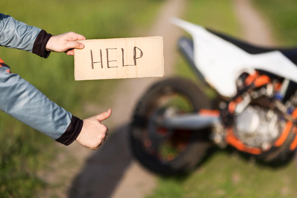 You are currently viewing Motorcycle Towing Mistakes That Can Damage Your Bike (and How to Avoid Them)
